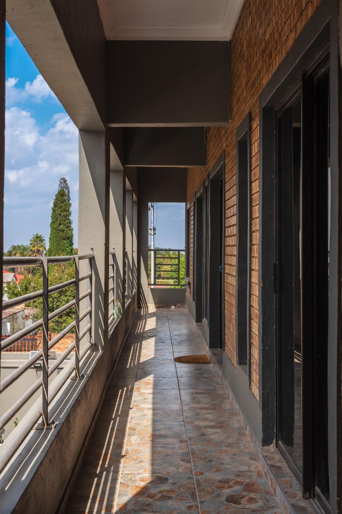 Evans Village - Apartments & Spa Johannesburg Exterior foto