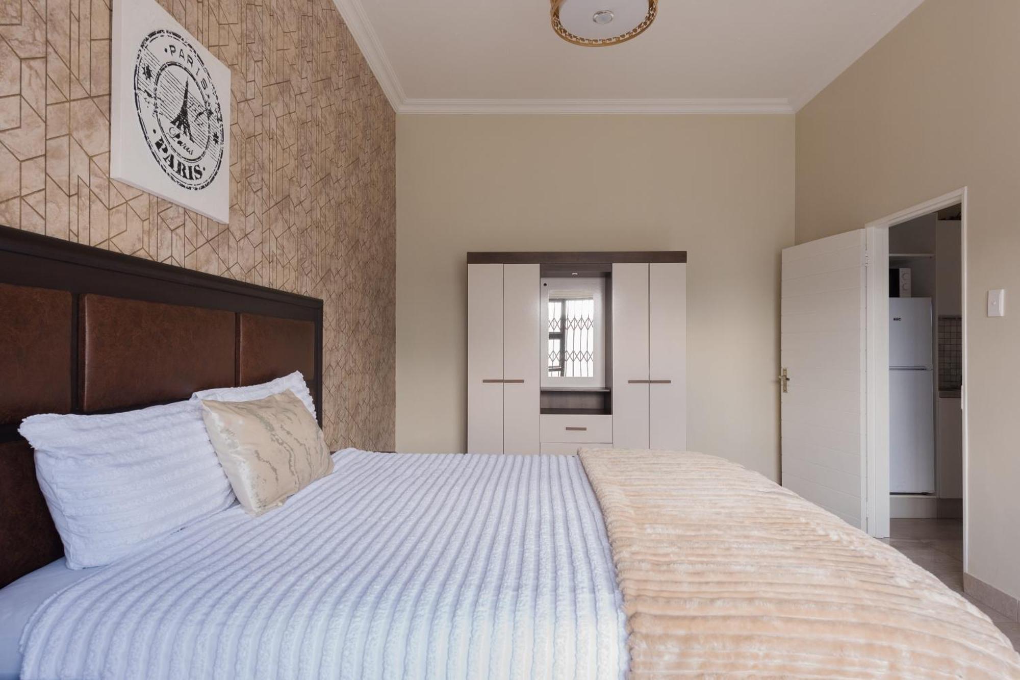 Evans Village - Apartments & Spa Johannesburg Exterior foto